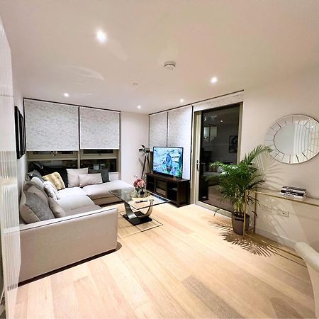 Stylish Apartment Docklands ลอนดอน ภายนอก รูปภาพ